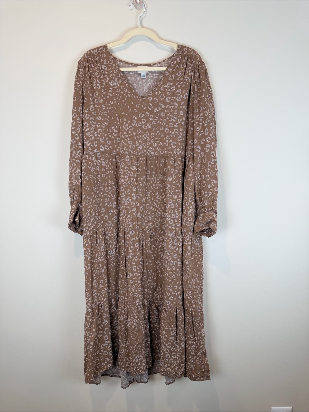 a new day Taupe Floral Print Tiered Long Sleeve Midi Dress size small